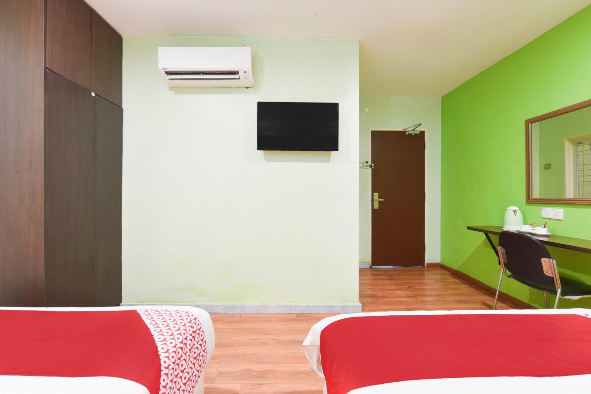 Hotel O G Home Hotel, Kota Bharu, Kelantan. Exteriör bild
